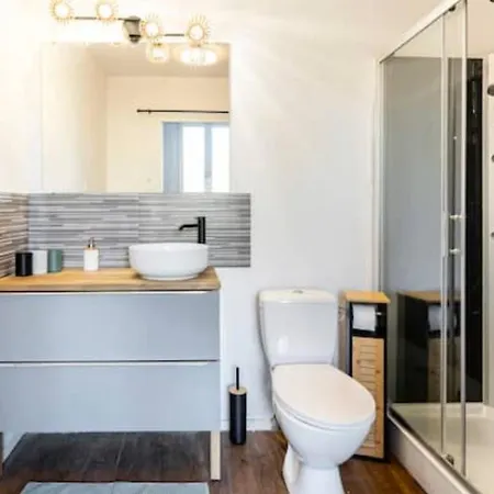 بيت للعطل 21 Route De Saumur