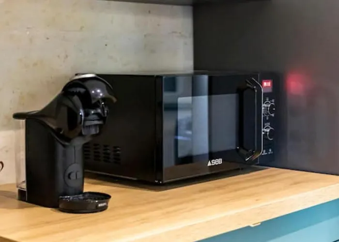 21 Route De Saumur Ferienhaus *